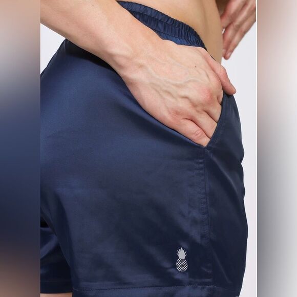 JJMALIBU SHIMMERFLEX ACTIVE SHORTS - NAVY small NWT in packaging - Picture 8 of 11